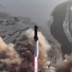 Космический корабль SpaceX Starship разбился над Индийским океаном